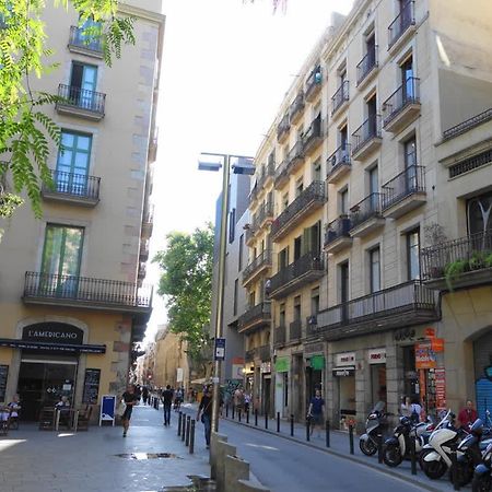 Raval Apartment Barcelona Bagian luar foto